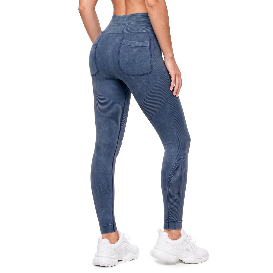 3D-Textured Ankle-Length Leggings