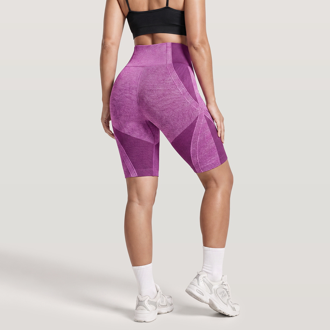 Contour &  Compression Short 8''