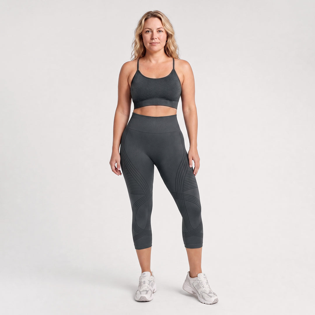 Ribbed Squat-Proof Capri Leggings