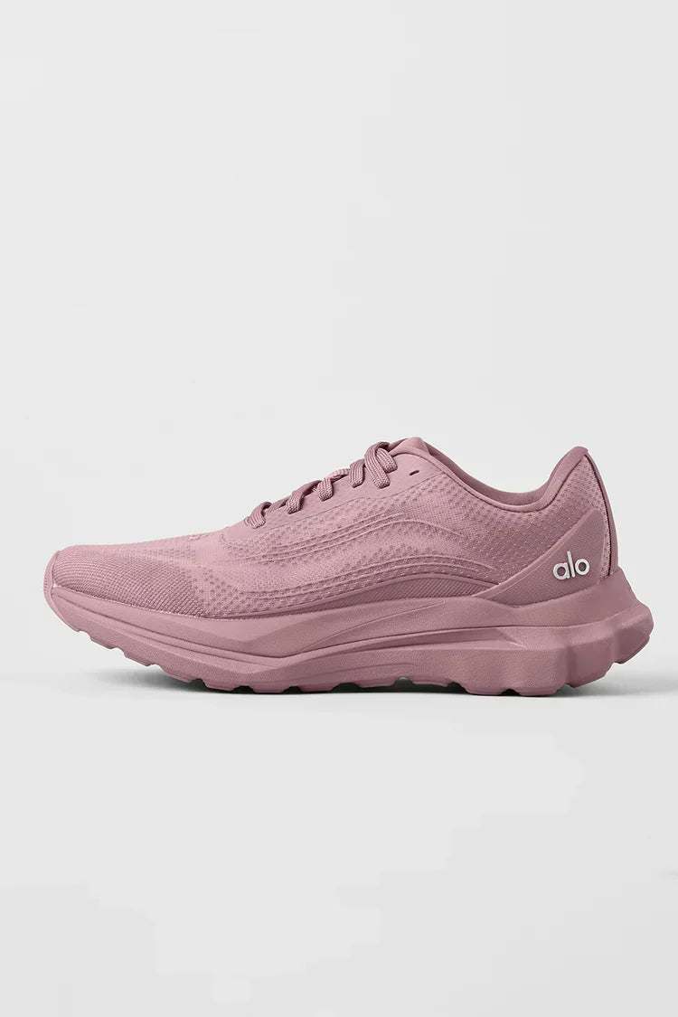Runner Pink Moon