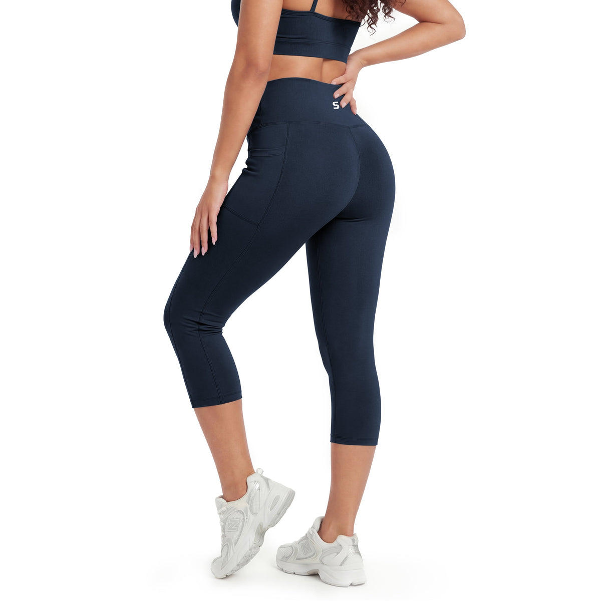 Butt-Lifting Tummy Control Pocket Capris